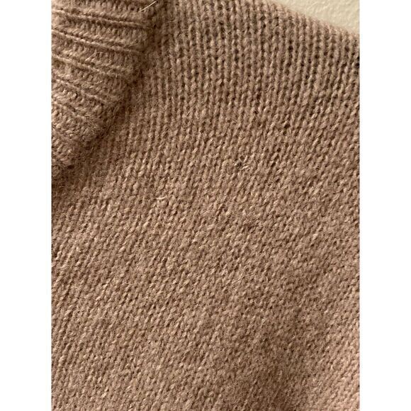 Oliver & Burke Sweater Size XXL Long Sleeve Crewneck NWT Lambswool‎ Beige - Picture 10 of 10